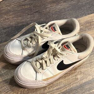 Nike White and Black Casual Shoes